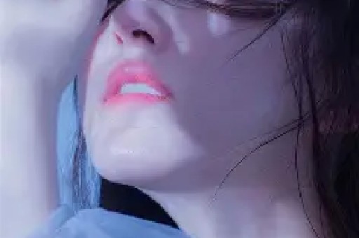 曝男明星KTV亲女网红